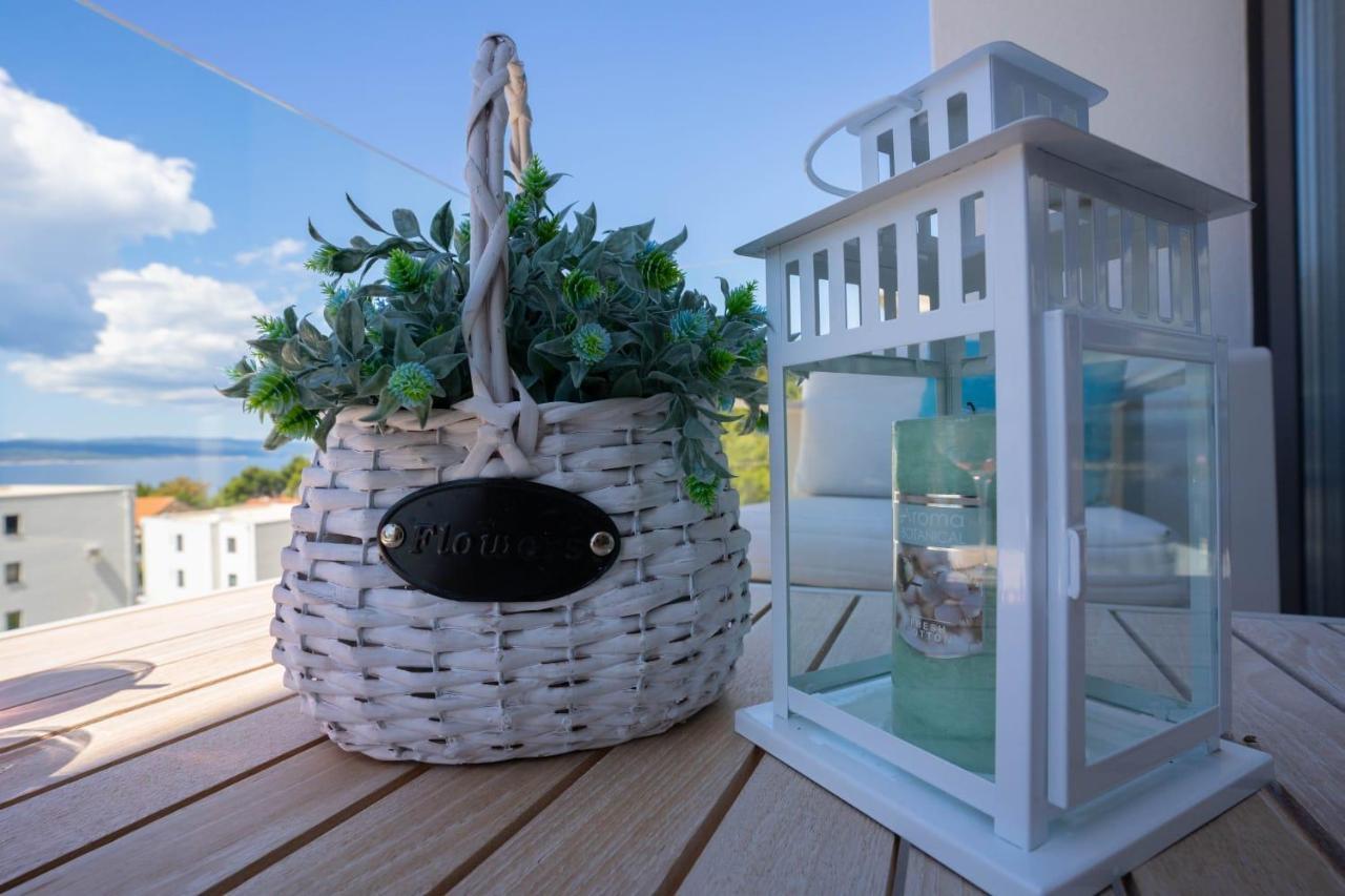 Apartmani Lara Baska Voda Luaran gambar
